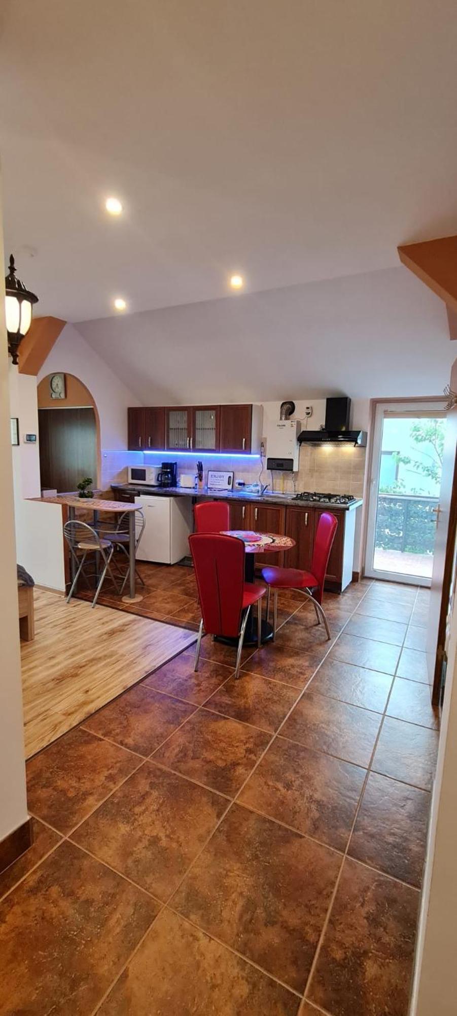 Casa Aryan Apartment Sanpetru ภายนอก รูปภาพ